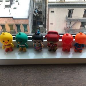 Alibaba plastic dolls (pen added for size reference)